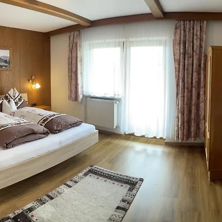 Anja Apartmán *